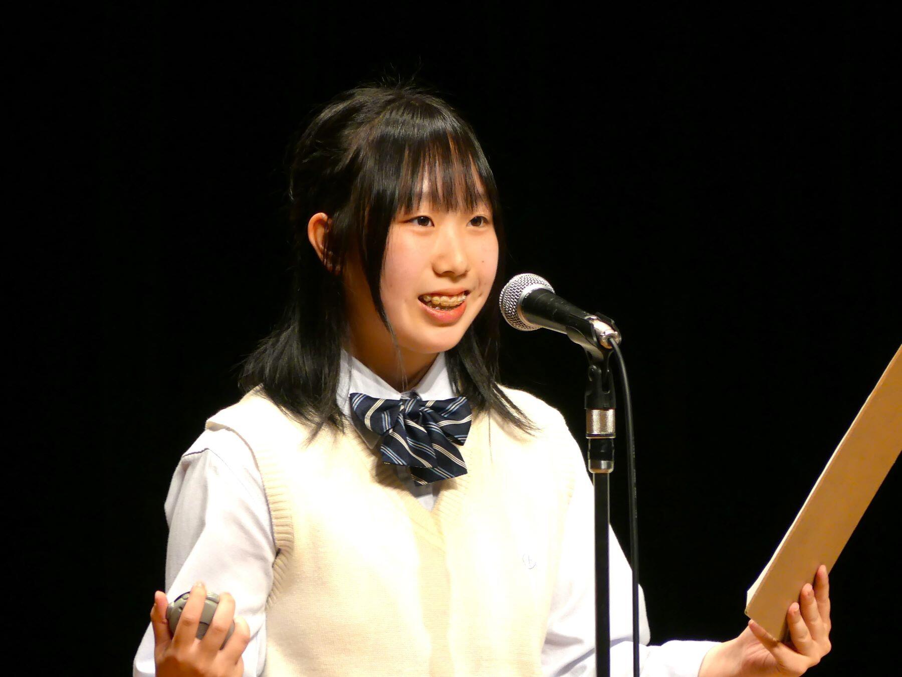 瀬尾あおいさん.jpg