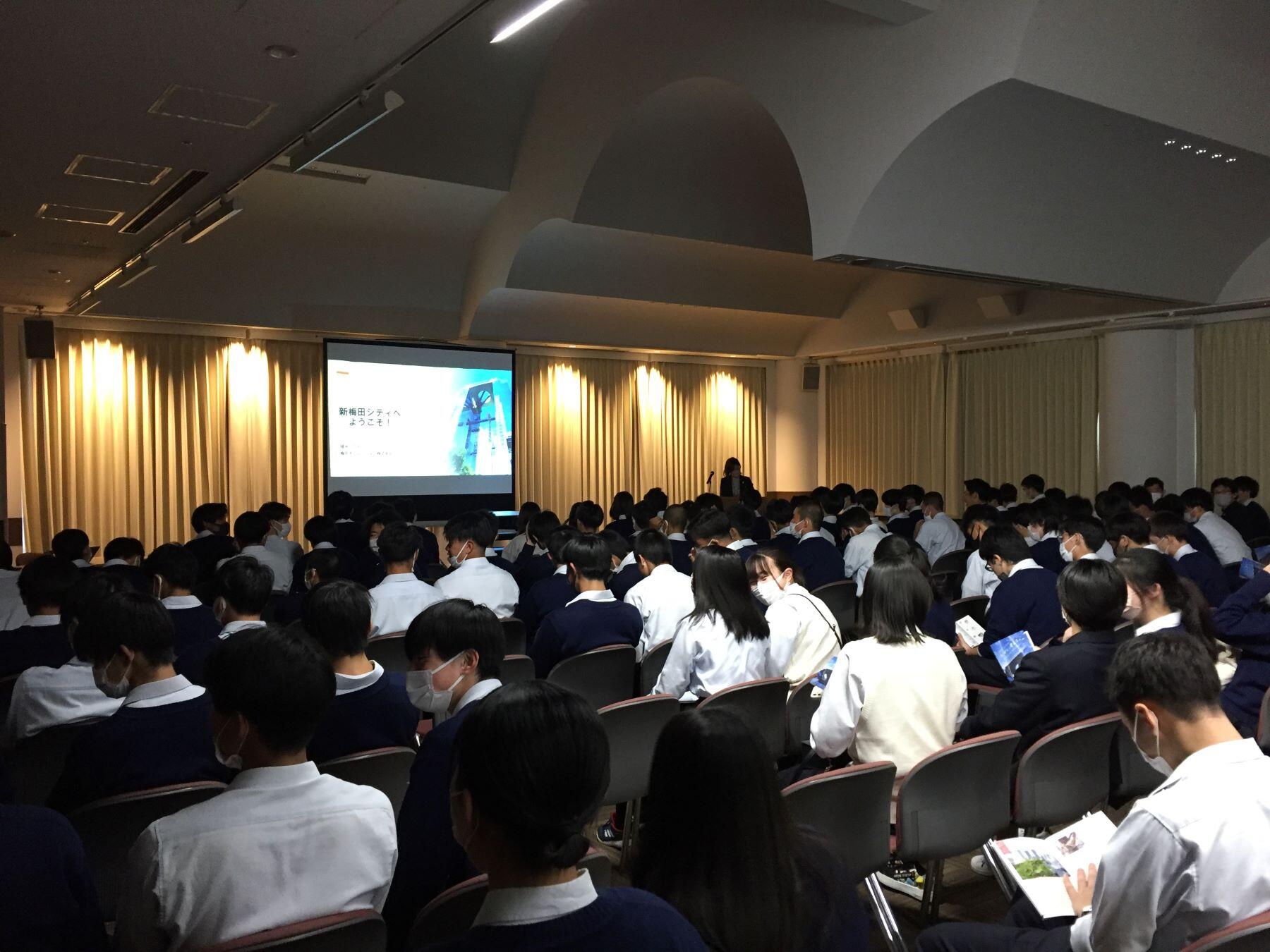 高２校外学習04.jpg